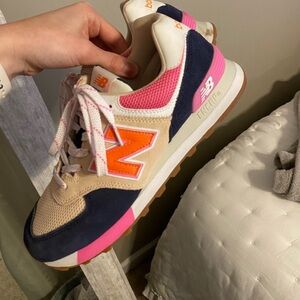 PINK AND ORANGE NEW BALANCE 540’s